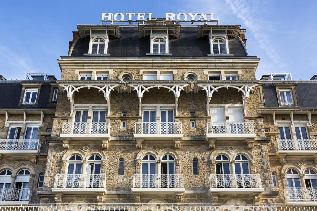 Hotel Barriere Le Royal La Baule Экстерьер фото